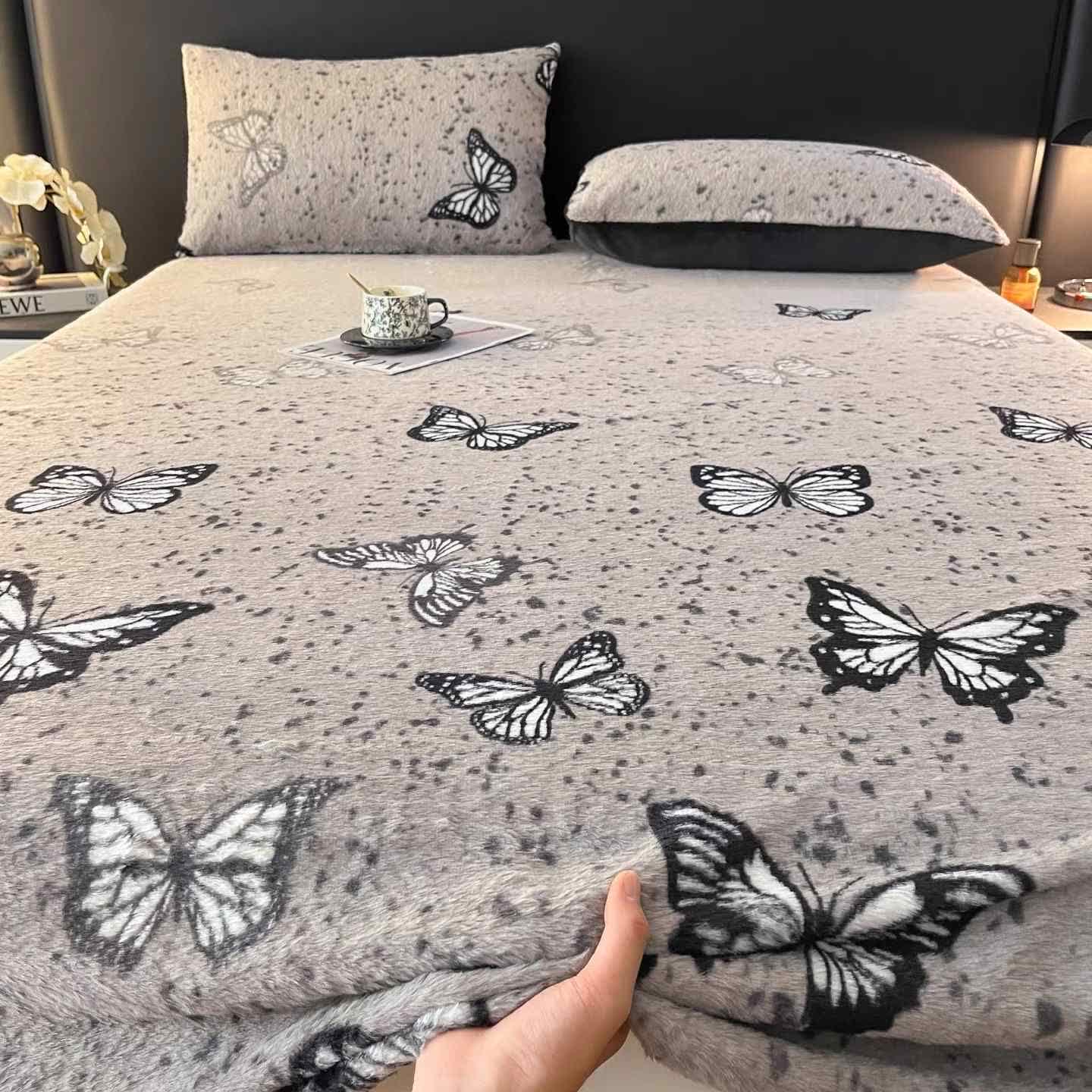 Drap-housse chaud en polaire papillon - image 2