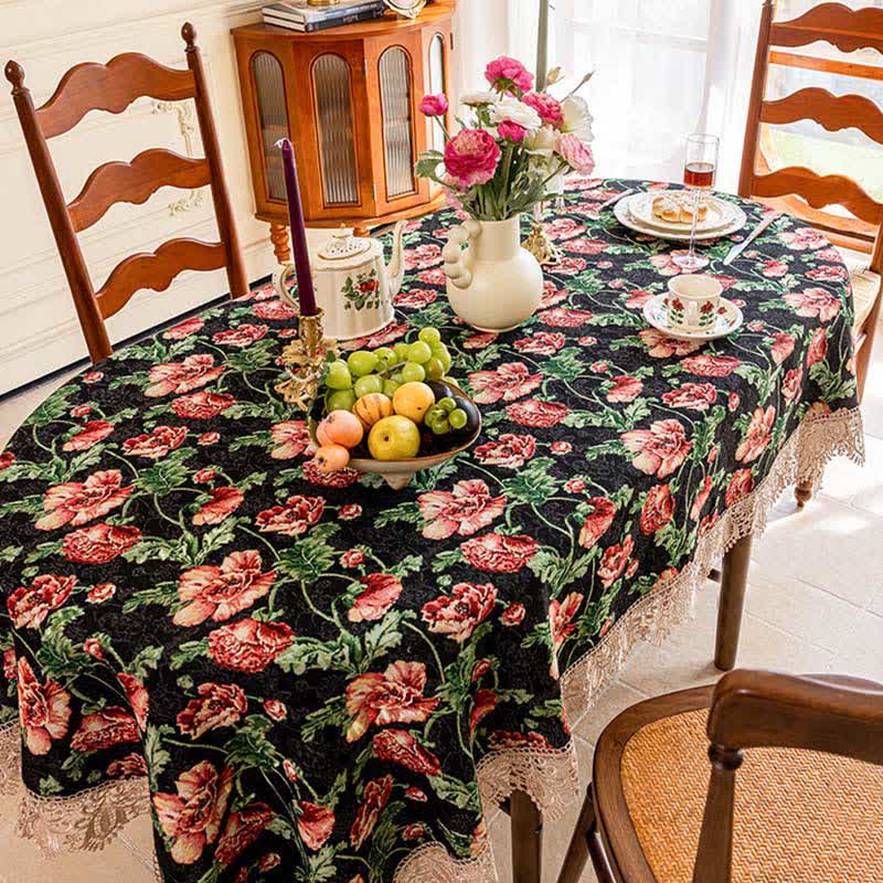 Nappe élégante avec bordure en dentelle et motif floral - image 0