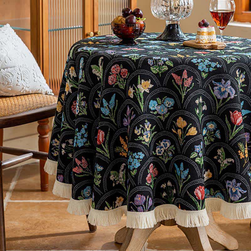 Nappe vintage avec pompon et bouquet fleuri - image 2