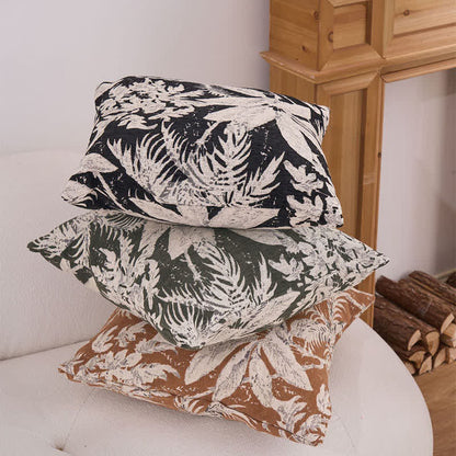 Coussin décoratif à motif de feuilles tropicales - image 3