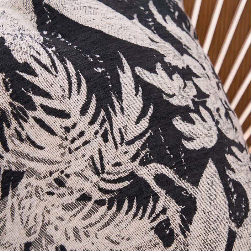 Coussin décoratif à motif de feuilles tropicales - image 7