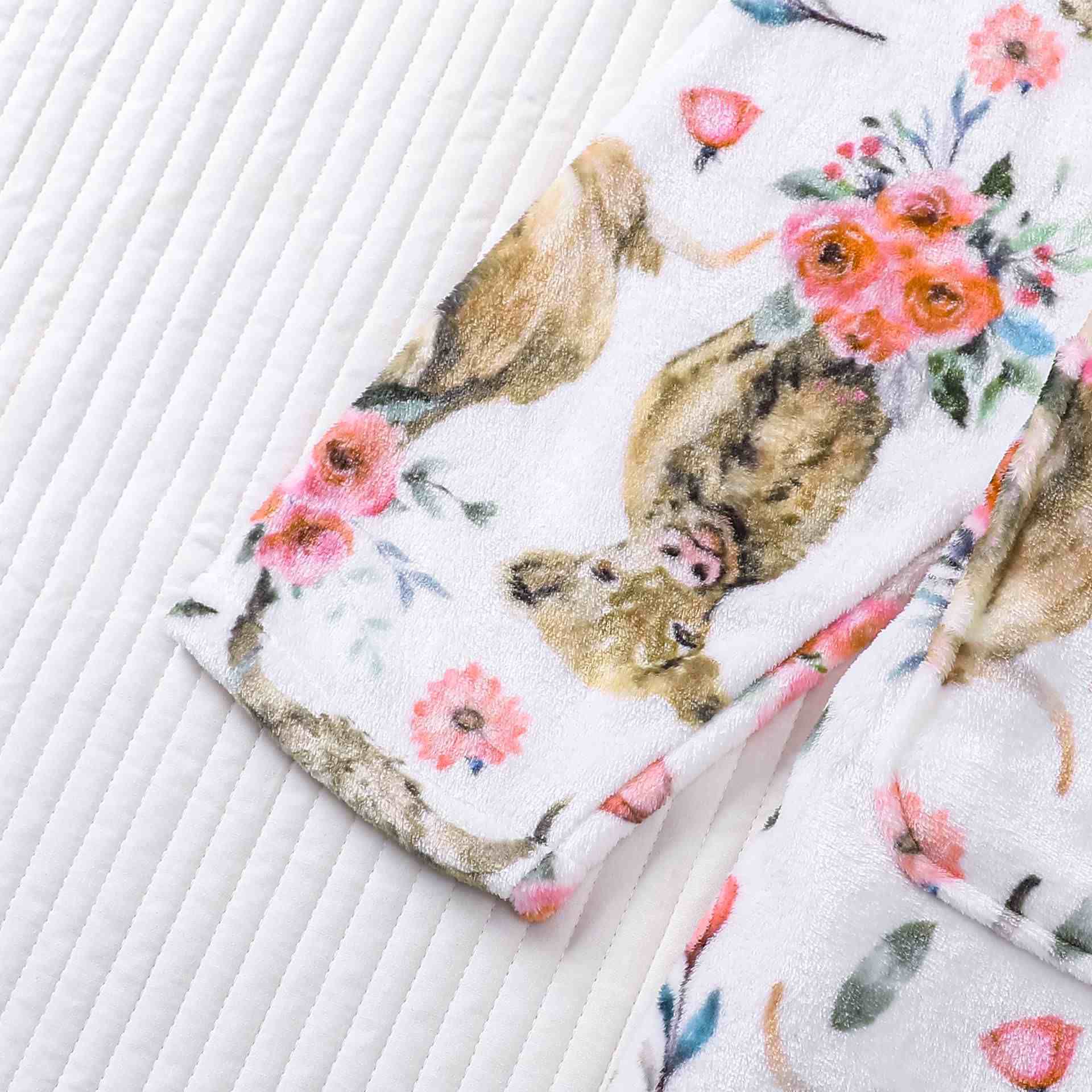 Peignoir en peluche à motifs animaux et floraux - image 5