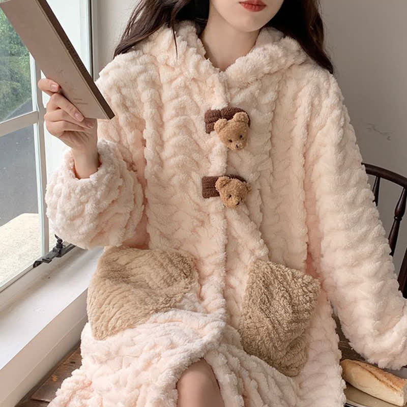 Peignoir avec capuche et bouton en peluche ours - image 1
