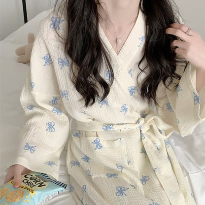 Peignoir kimono bleu à motif nœud - image 5
