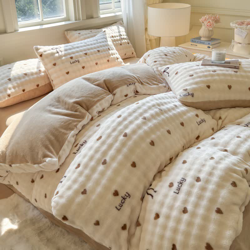 Parure de lit chaleureuse avec nœud en forme de cœur et peluche - image 3