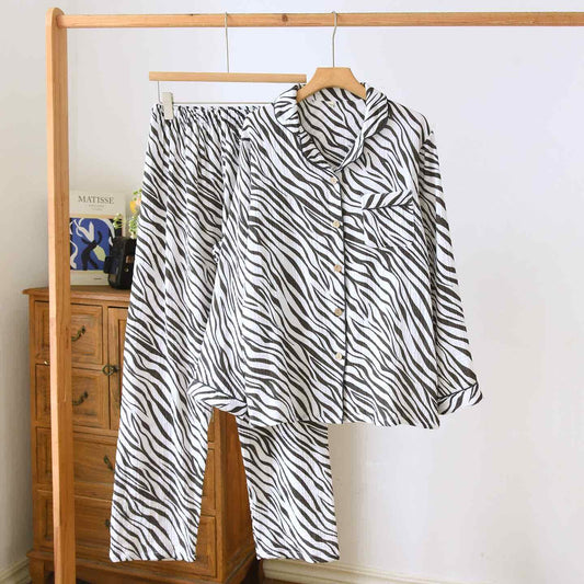 Ensemble pyjama moderne en gaze de coton à rayures zébrées - XL - image 0