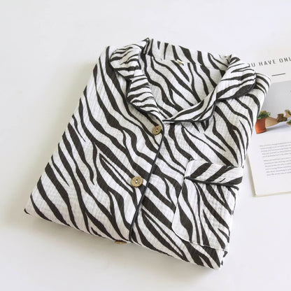 Ensemble pyjama moderne en gaze de coton à rayures zébrées - image 3
