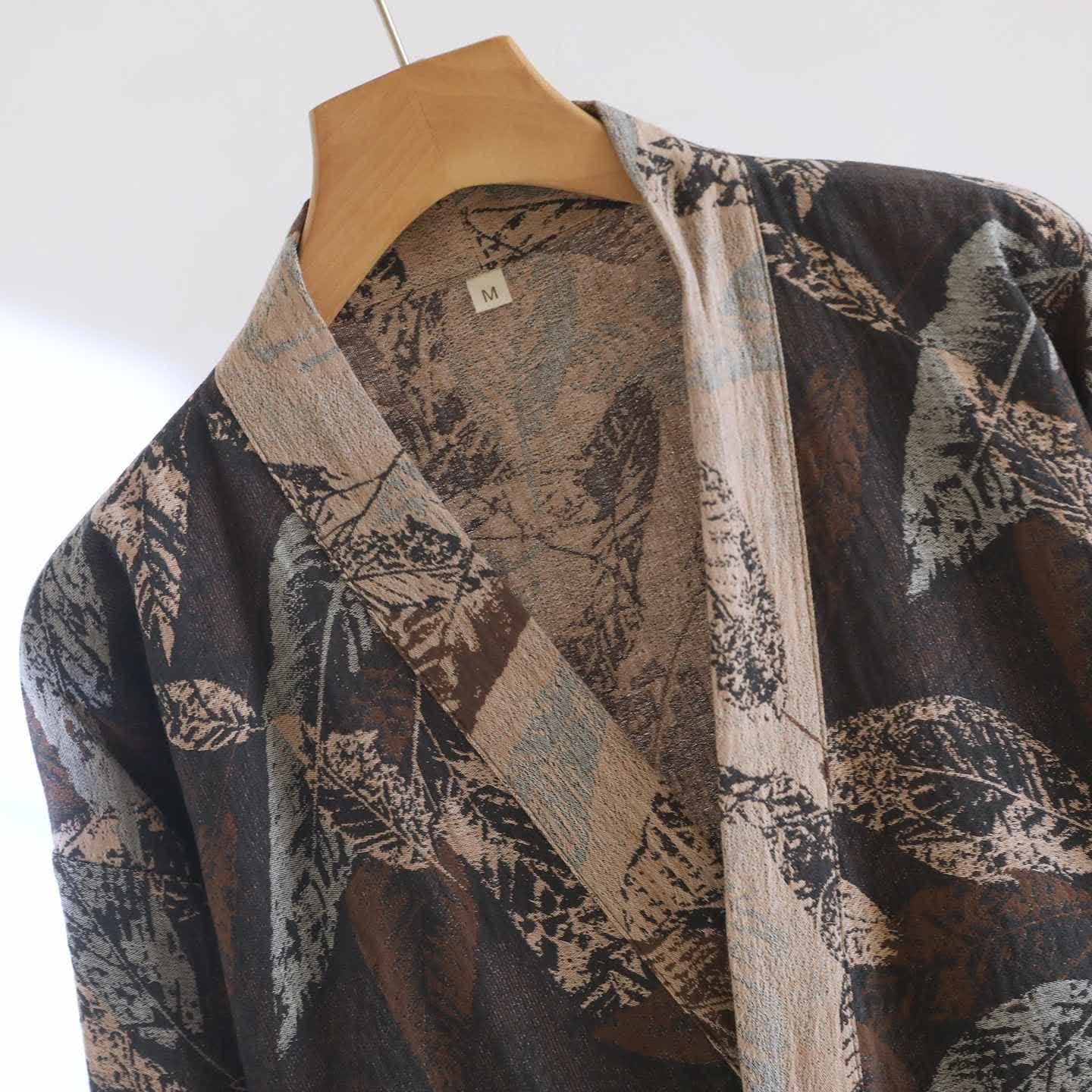 Peignoir en coton jacquard style kimono à motif feuilles - image 4