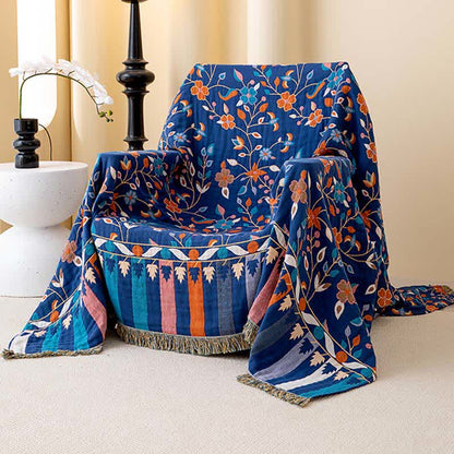 Couette réversible en coton avec motif floral vintage et pompons - image 1