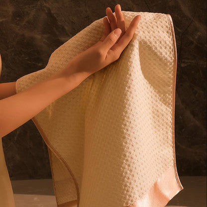 Ensemble de serviettes de bain en satin gaufré (lot de 2) - image 4
