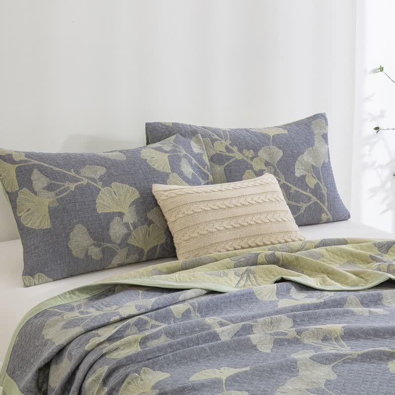 Couverture réversible inspirée du ginkgo en coton naturel - image 4