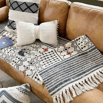 Tapis fonctionnel géométrique nordique en coton et lin - image 1