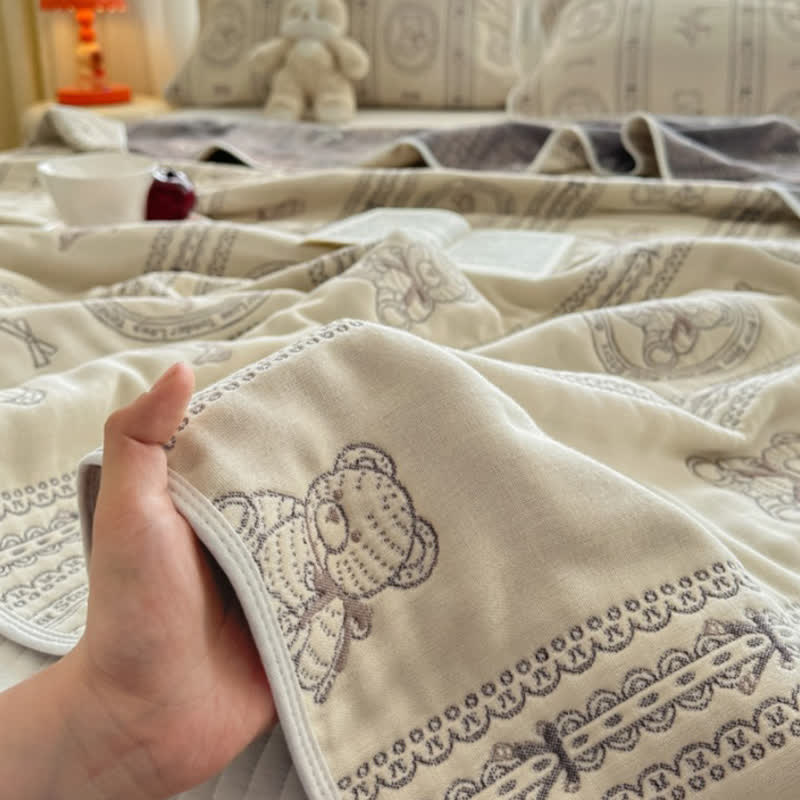 Couette en mousseline de coton à rayures florales et motif ours - image 4