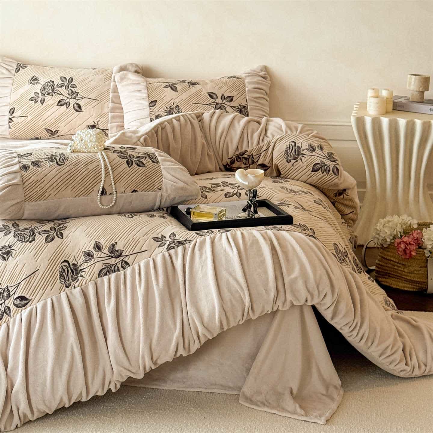 Parure de lit romantique et chaleureuse en peluche avec motif rose - 220 cm x 240 cm - image 0