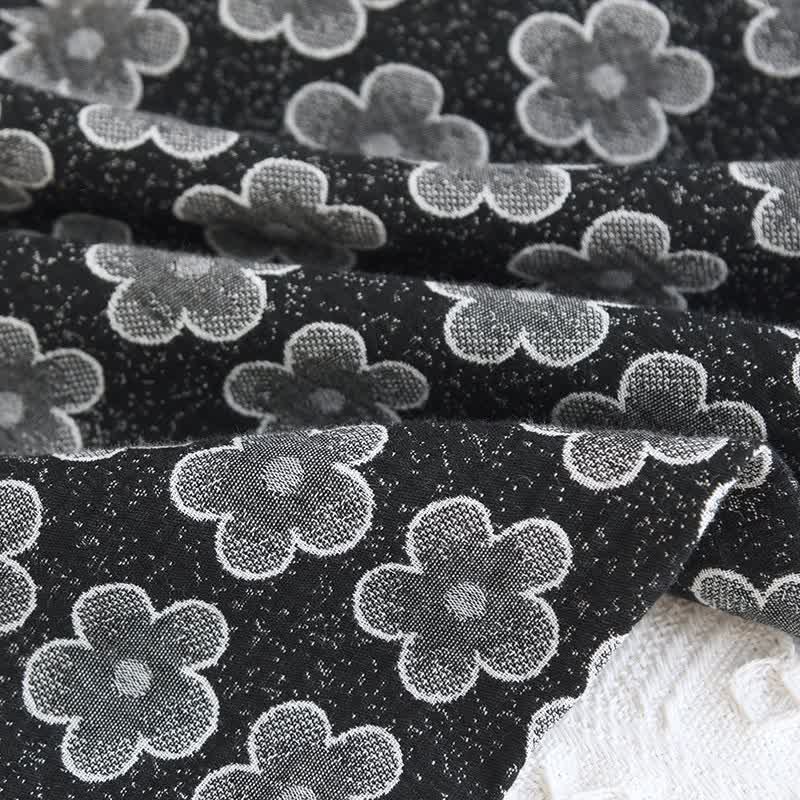 Pyjama en coton jacquard noir à motif floral - image 12