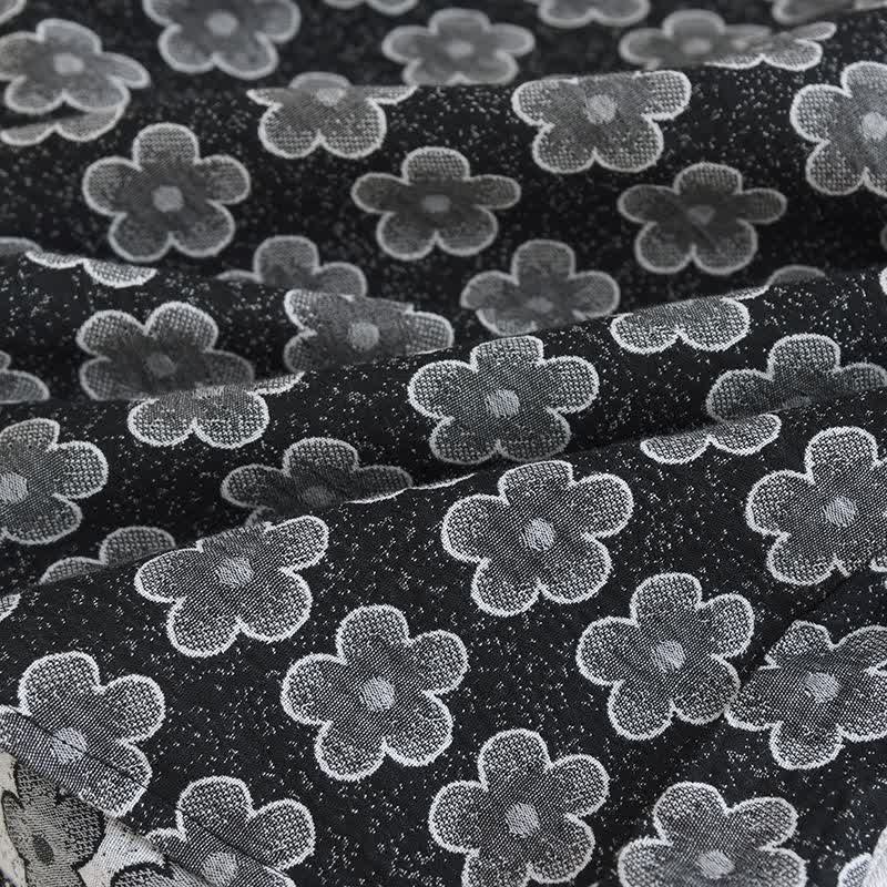 Pyjama en coton jacquard noir à motif floral - image 11