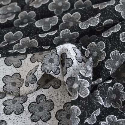 Pyjama en coton jacquard noir à motif floral - image 17