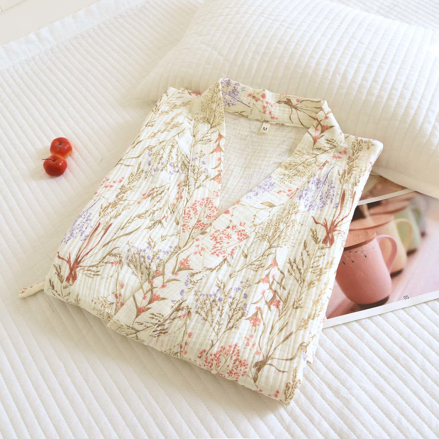 Peignoir en gaze de coton style kimono avec motif floral discret - image 2