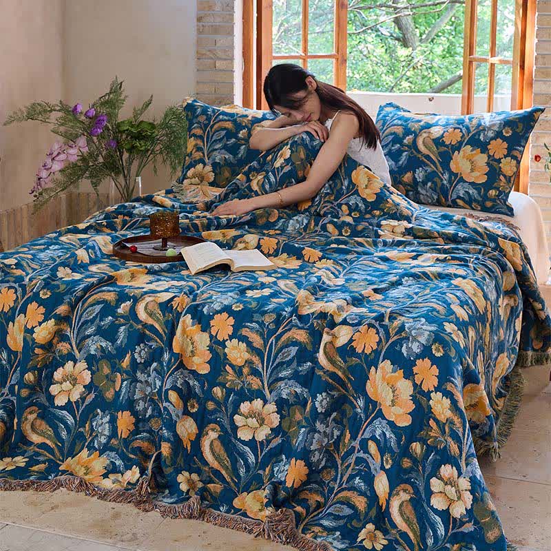 Couverture en coton coloré à motifs floraux, d'oiseaux et de pompons - image 4