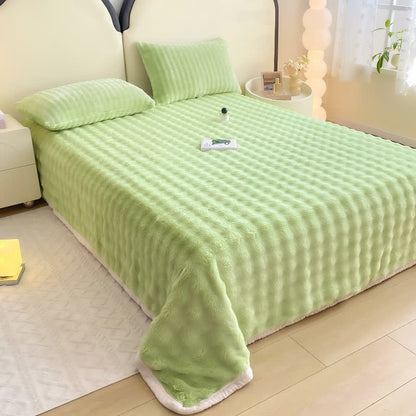 Couvre-lit en fausse fourrure de lapin texturée Ownkoti - Vert - Drap avec 2 taies d'oreiller - 230 cm x 250 cm - image 4