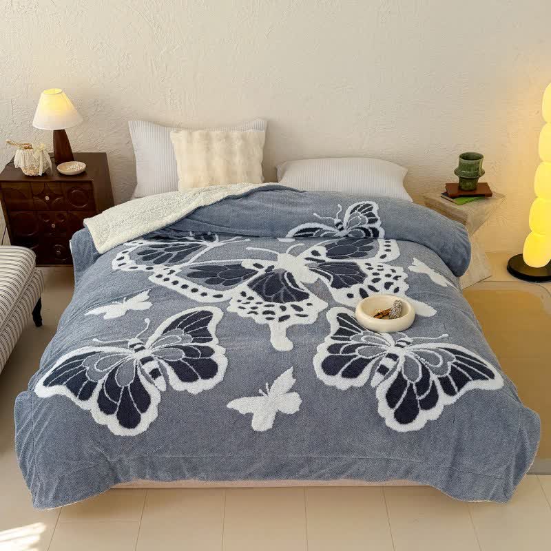 Ownkoti – Couverture en peluche avec motif papillon en relief dans un style nature - Bleu - 200 cm x 230 cm - image 5