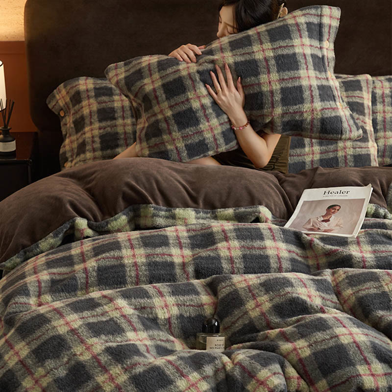 Parure de lit classique, à carreaux, confortable et épaisse (4 pièces) - image 1