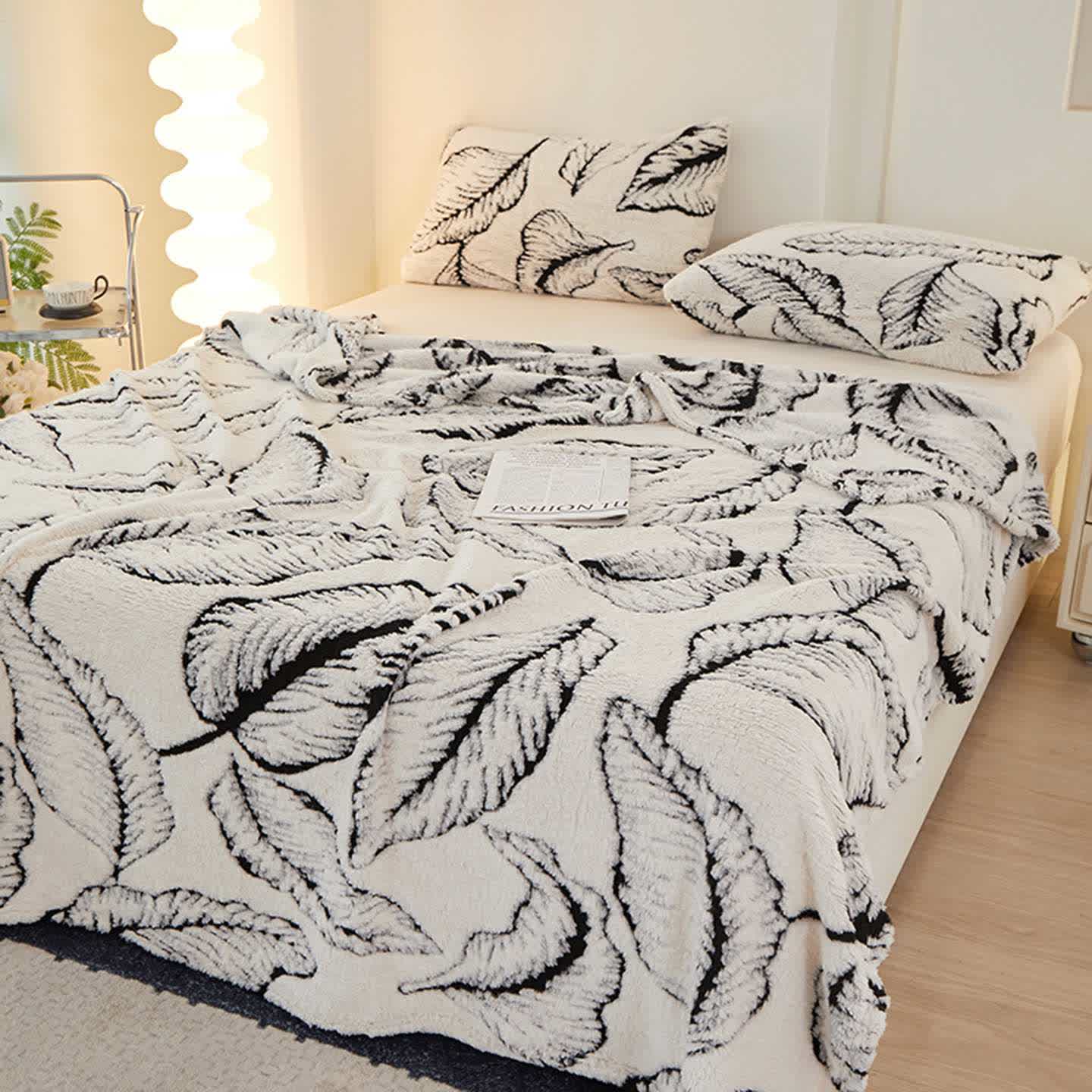 Couverture Jacquard Feuille de Bananier Ownkoti - Blanc - 200 cm x 230 cm - image 7