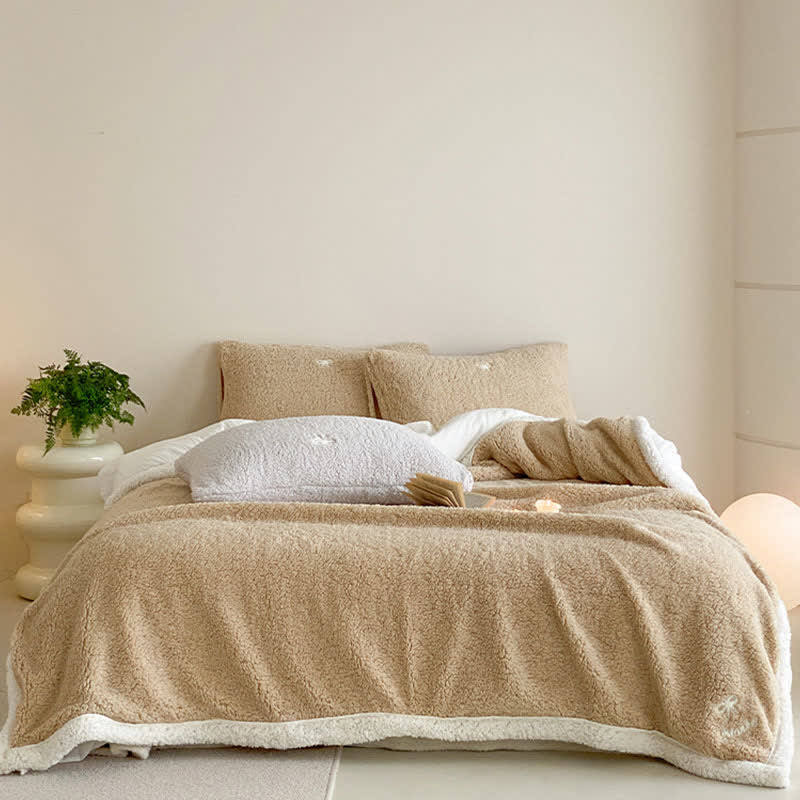 Couverture réversible en sherpa avec nœud Ownkoti - image 24