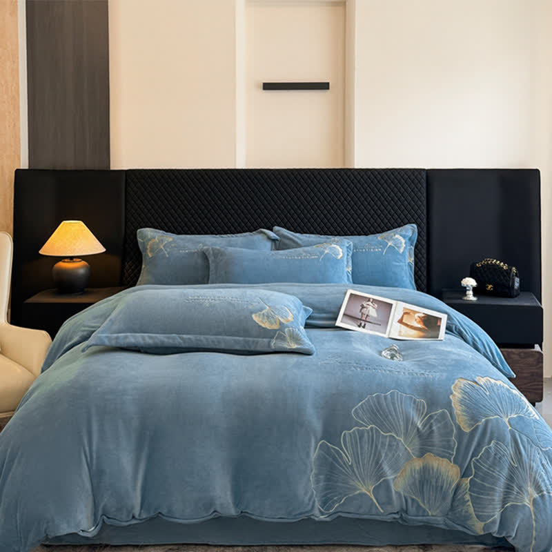 Parure de lit élégante en peluche à motif feuille de ginkgo Ownkoti (4 pièces) - Bleu - 220 cm x 240 cm - image 7