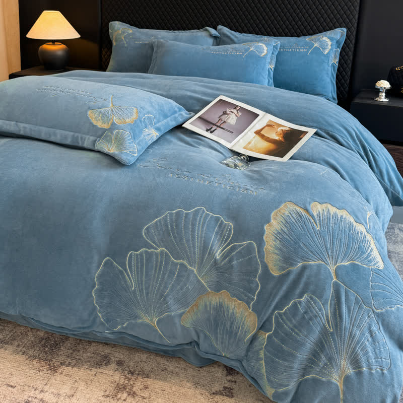 Parure de lit élégante en peluche à motif feuille de ginkgo Ownkoti (4 pièces) - image 8