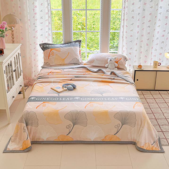 Couverture douillette et chaude en feuille de ginkgo - Multicolore - 230 cm x 280 cm - image 0