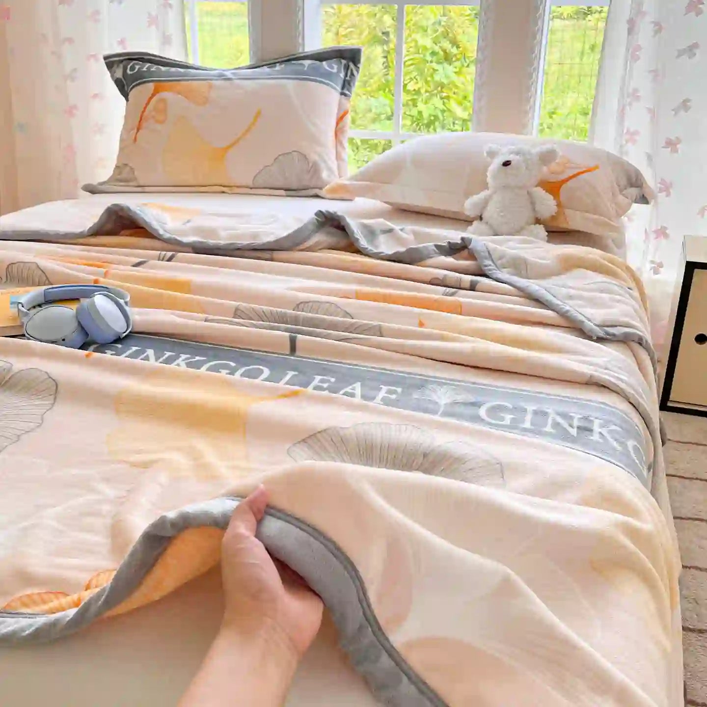 Couverture douillette et chaude en feuille de ginkgo - image 3