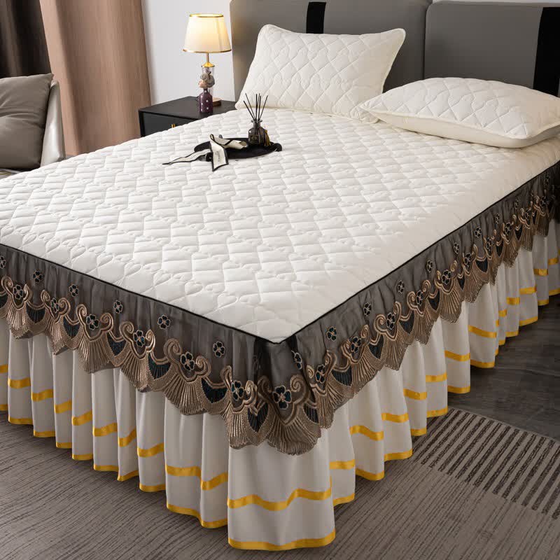 Jupe de lit matelassée en dentelle à motif cœur Ownkoti et drap-housse - Beige - Jupe de lit, drap-housse et 2 taies d'oreiller - 200 cm x 220 cm - image 4