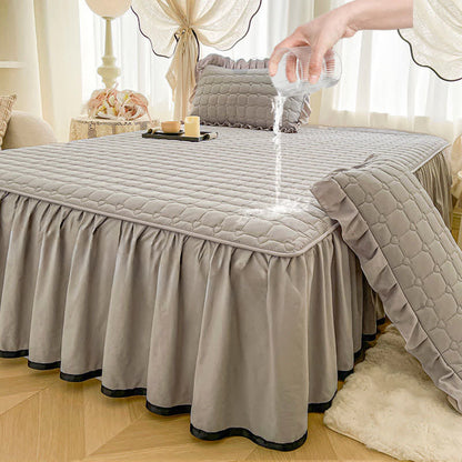 drap matelassé à carreaux Ownkoti - Gris clair - Jupe de lit, drap-housse et 2 taies d'oreiller - 200 cm x 220 cm - image 8