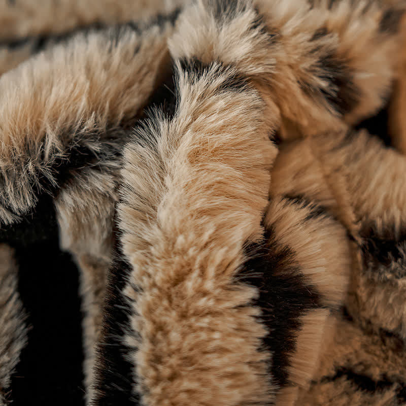 Couverture en polaire jacquard Ownkoti à motif géométrique - image 16