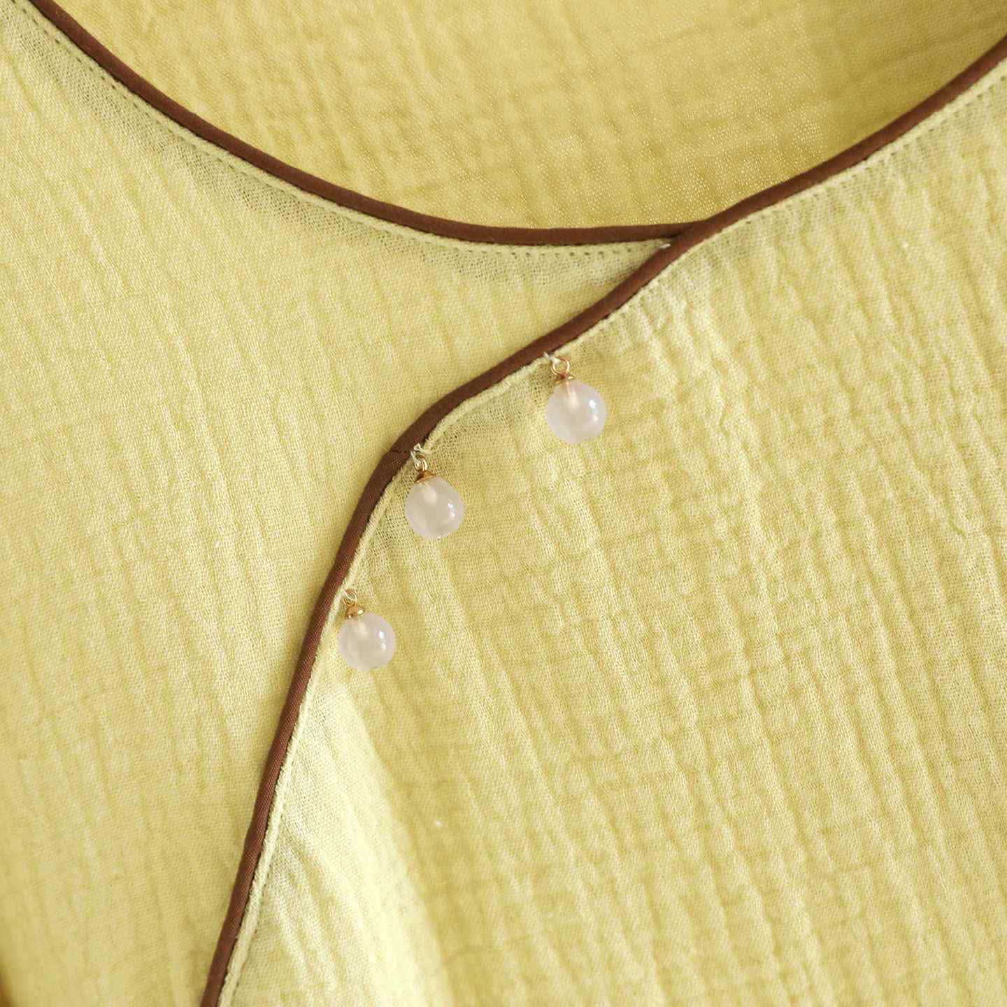 Vêtements d'intérieur Ownkoti confectionnés en coton à motifs de feuilles d'inspiration orientale. - image 7