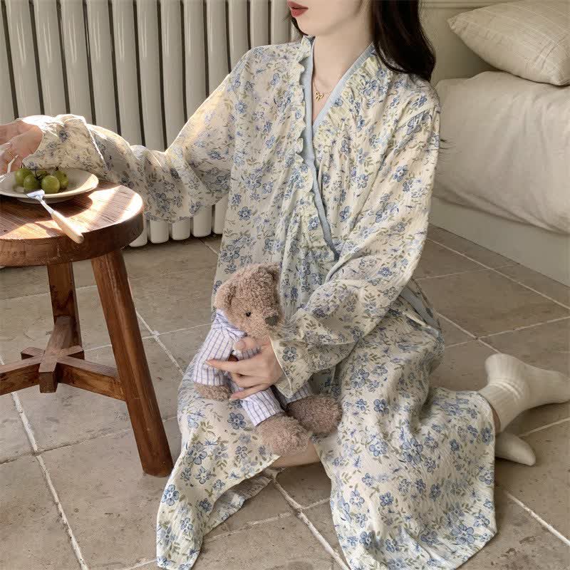 Chemise de nuit bleue Ownkoti à motif floral, manches longues et volants - image 3