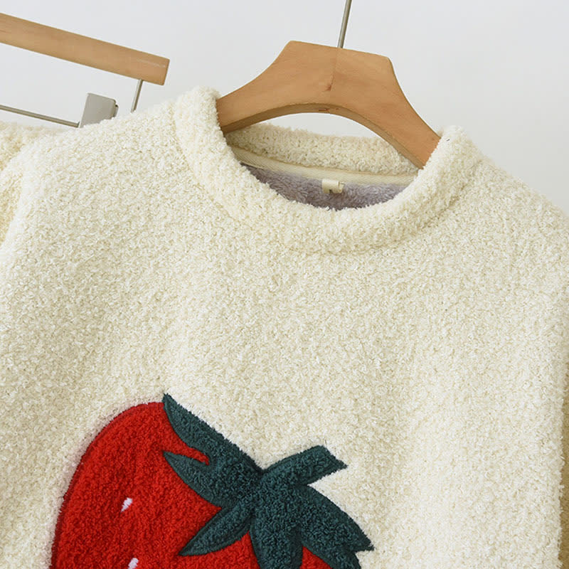 Ensemble de vêtements d'intérieur à motif fraise en polaire sherpa - image 4