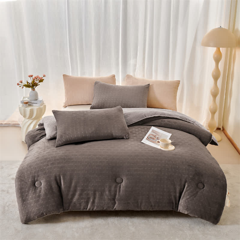 Couverture en sherpa à texture gaufrée et peluche Ownkoti - Gris foncé - 220 cm x 240 cm - image 14