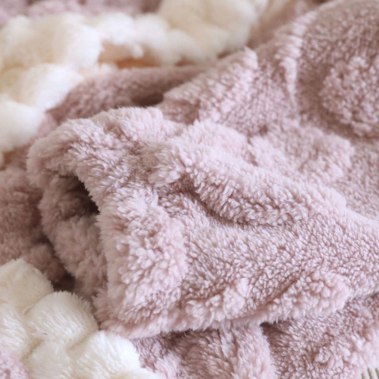 Chemise de nuit en forme de tulipe avec patte de boutonnage en peluche texturée - image 10