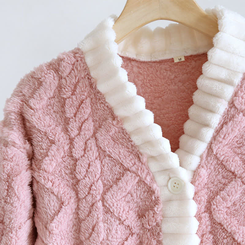 Chemise de nuit avec patte de boutonnage en peluche en forme de losange - image 7