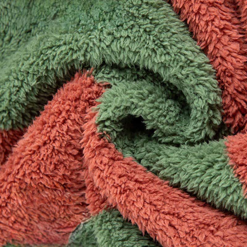 Peignoir moelleux à rayures verticales saisissantes - image 5