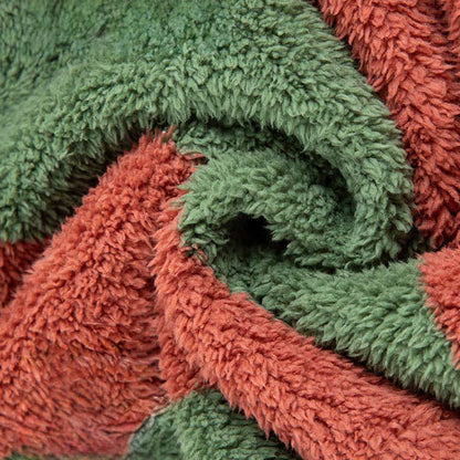 Peignoir moelleux à rayures verticales saisissantes - image 5