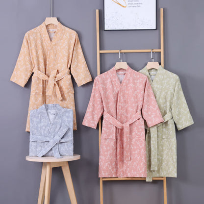 peignoir enfant en gaze de coton à motif de branche de bonhomme de neige - image 0