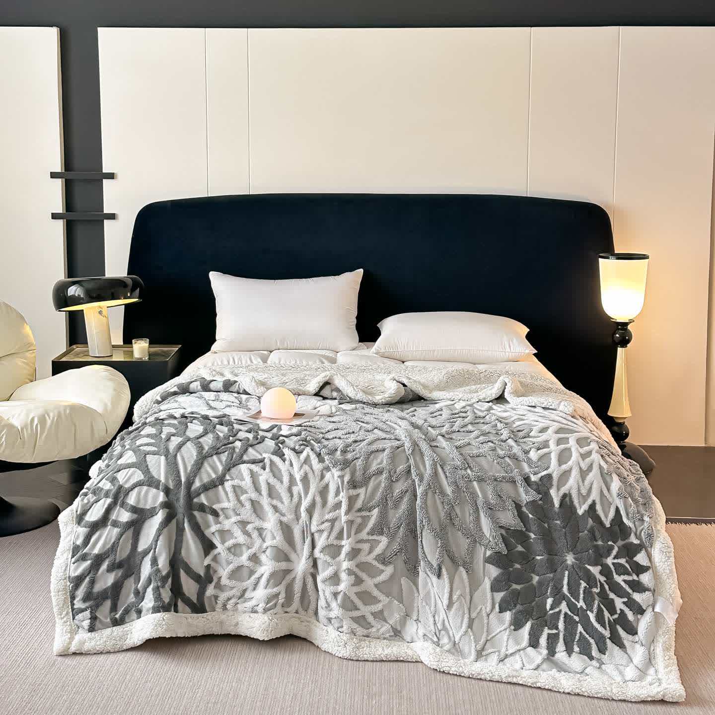 Couverture en sherpa à motif floral - Gris foncé - 200 cm x 230 cm - image 14