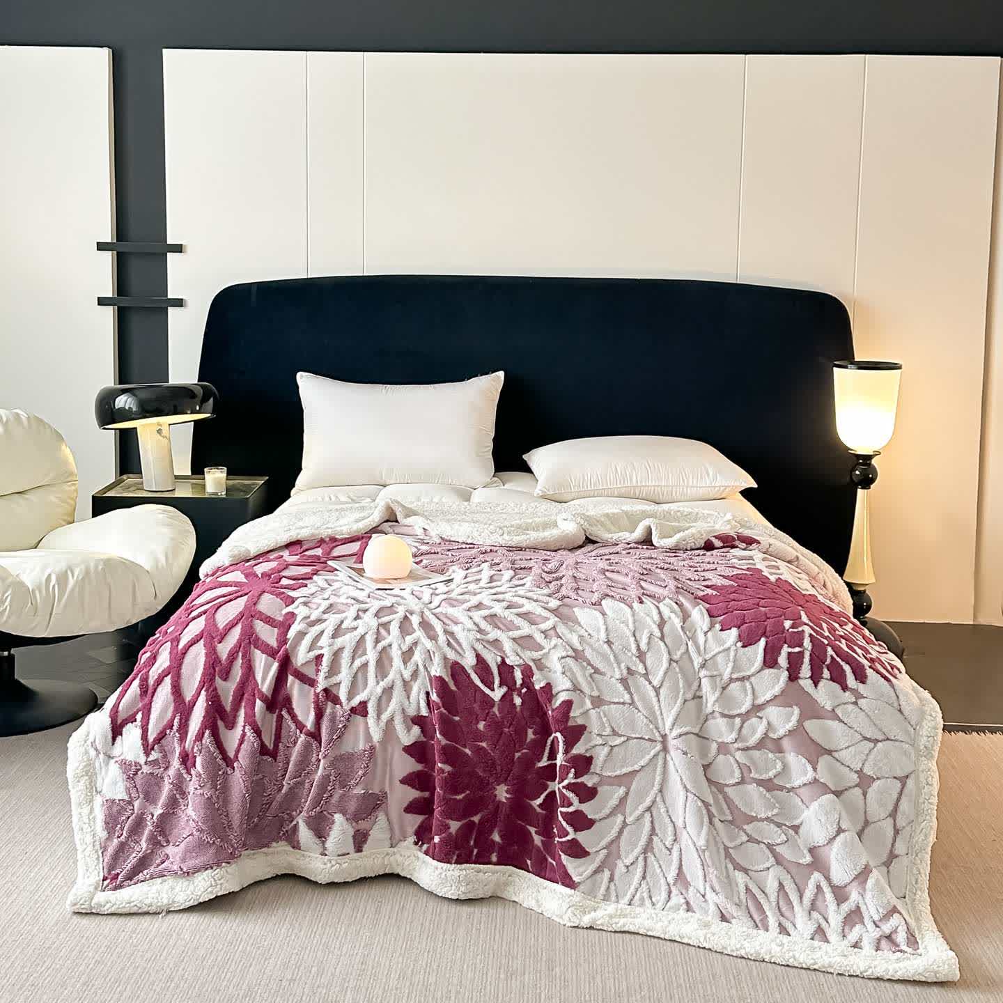 Couverture en sherpa à motif floral - Violet - 200 cm x 230 cm - image 17