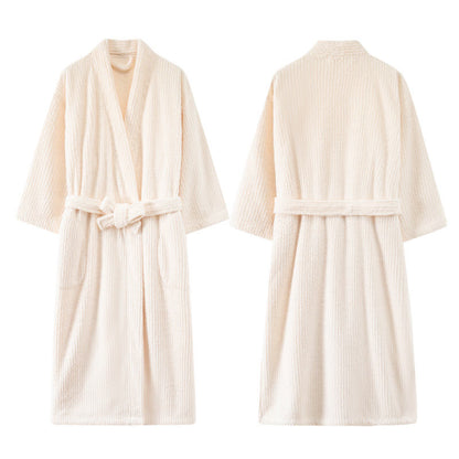 peignoir en peluche uni, style minimaliste - image 3