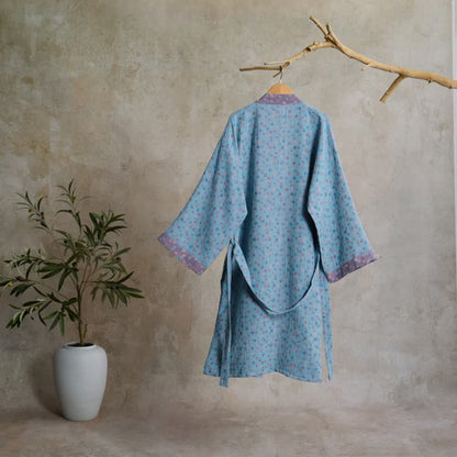 Peignoir rustique en coton de style kimono avec un motif jacquard floral - image 1