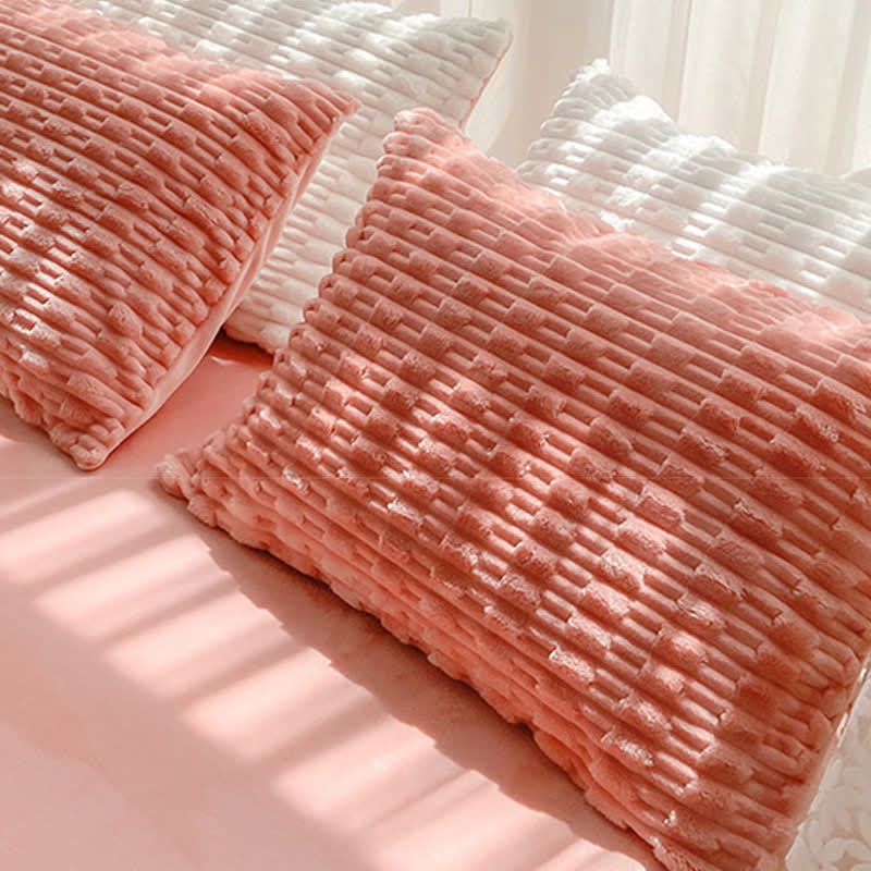 Ensemble de literie en peluche texturée de couleur unie - image 10
