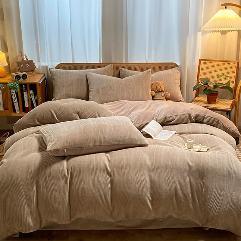 Ensemble de literie à rayures verticales et surface en peluche texturée (4 pièces) - image 2